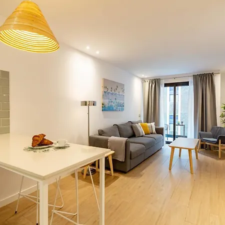 Deluxe Strada Apartment