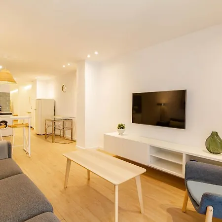 Deluxe Strada Apartment *
