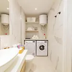 Deluxe Strada Apartamento