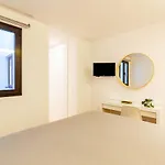 Deluxe Strada Apartamento *