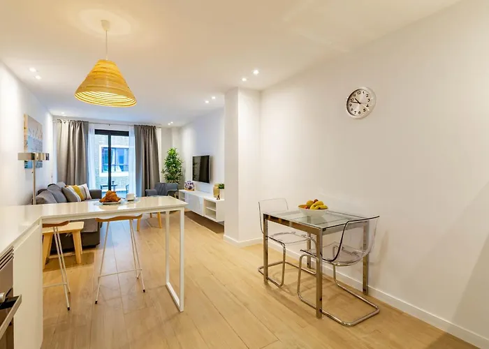 Deluxe Strada 아파트 *